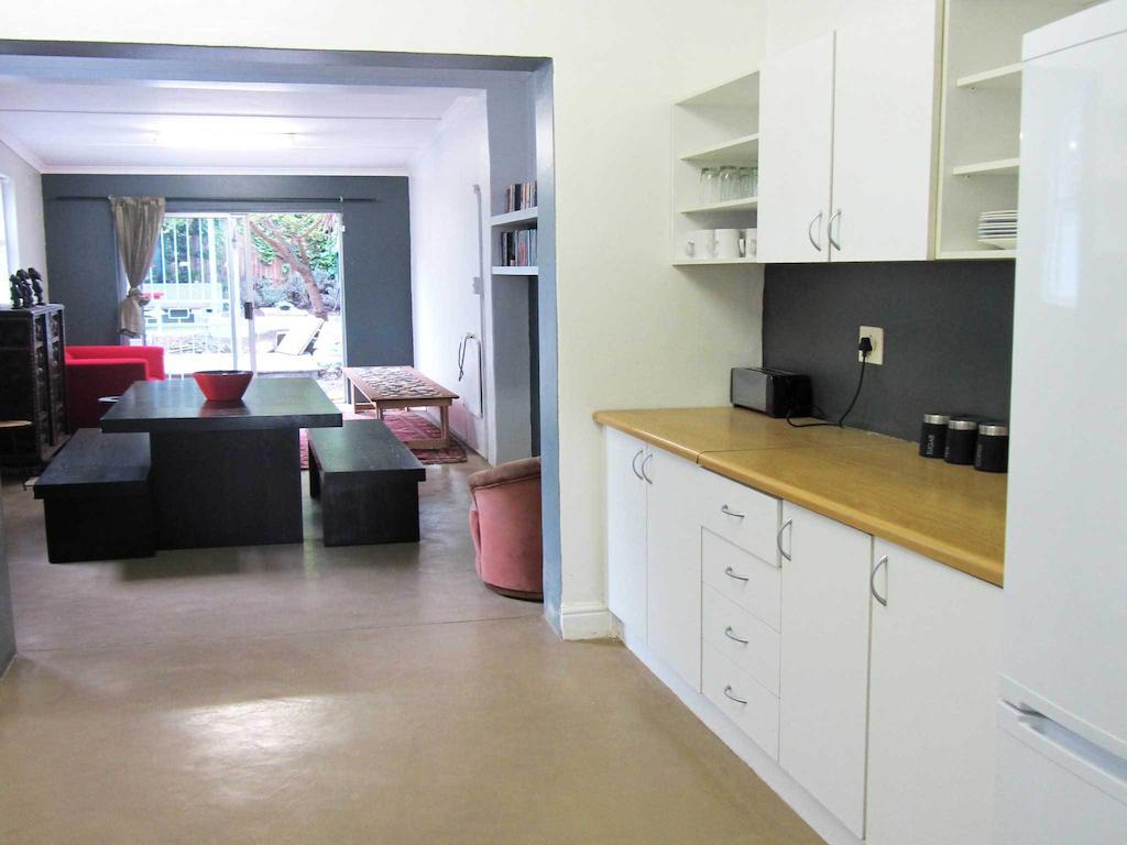 Observatory Backpackers Hostel Cape Town Bagian luar foto