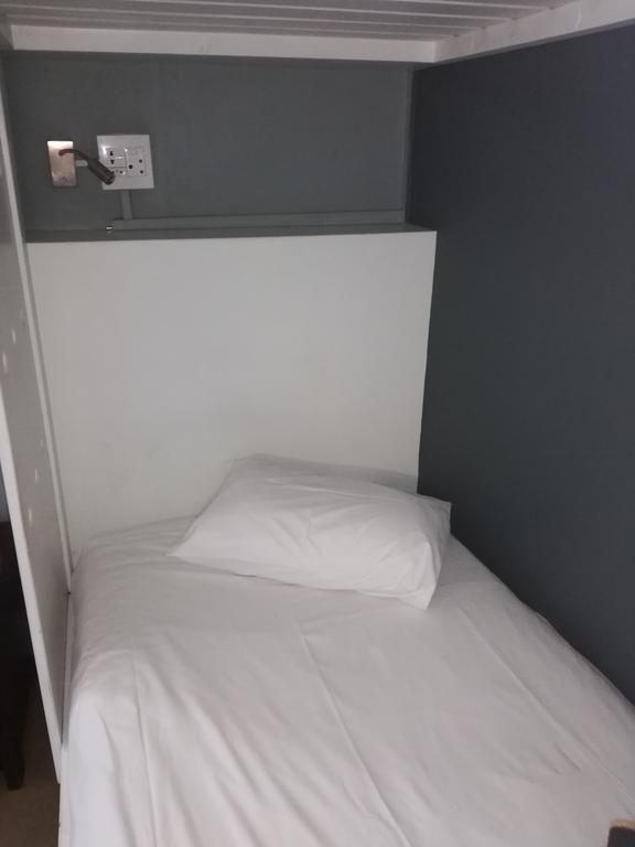 Observatory Backpackers Hostel Cape Town Bagian luar foto